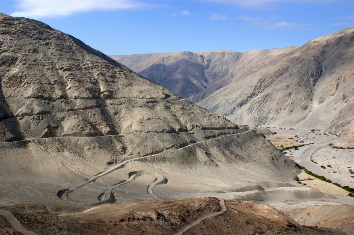 Mietwagentour: Landschaft bei Nasca